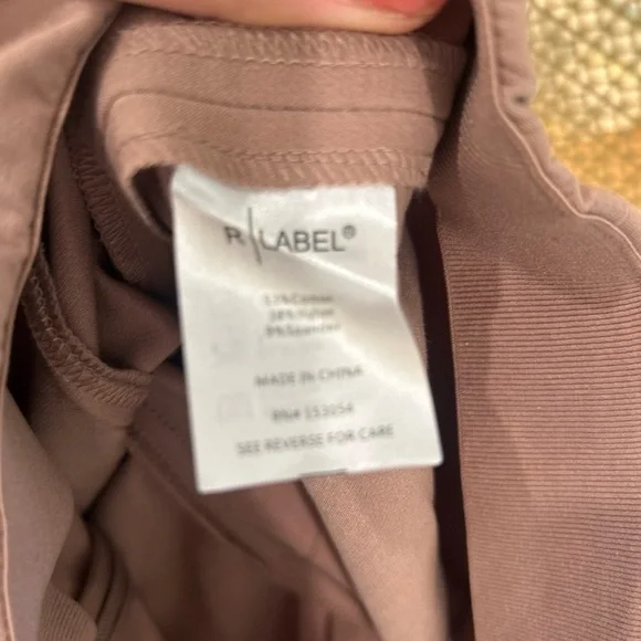 R Label The Reset Side Zip Skinny Pants Soft Clay XS excellent condition! - Picture 4 of 5